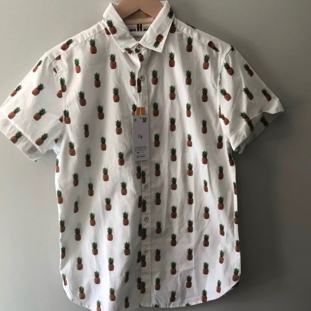 Denim & Flower Pineapple 🍍 Short Sleeve M